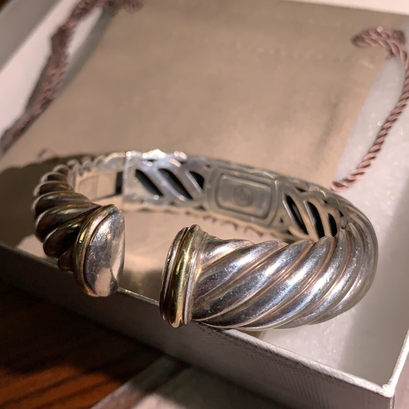 David Yurman Waverly Bracelet with Gold - Picture 4 of 7